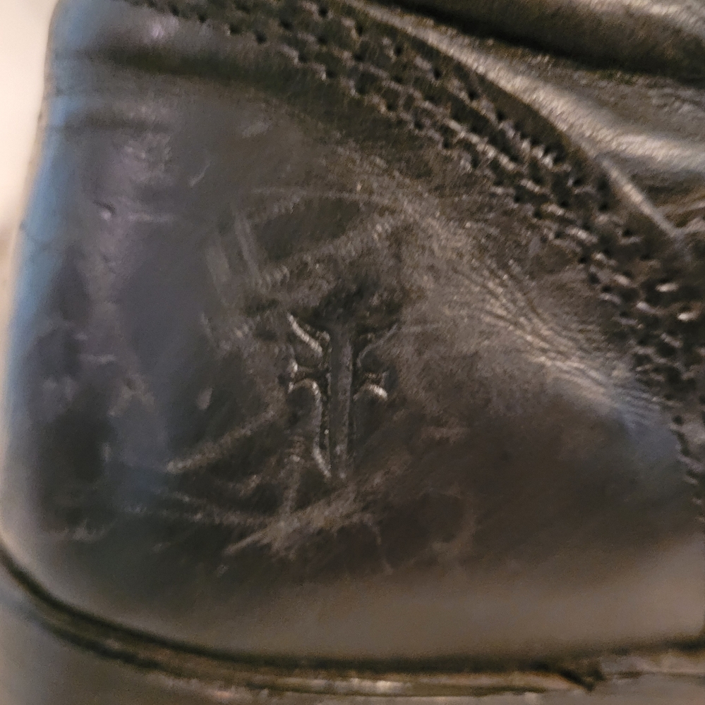 Frye 8.5 black boots - Picture 6 of 6